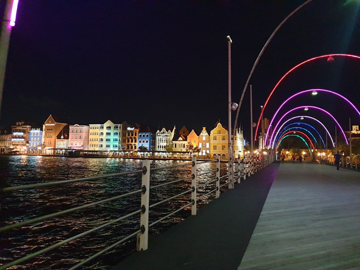 Dive, kite, hike, eat, sleep,&nbsp;repeat!